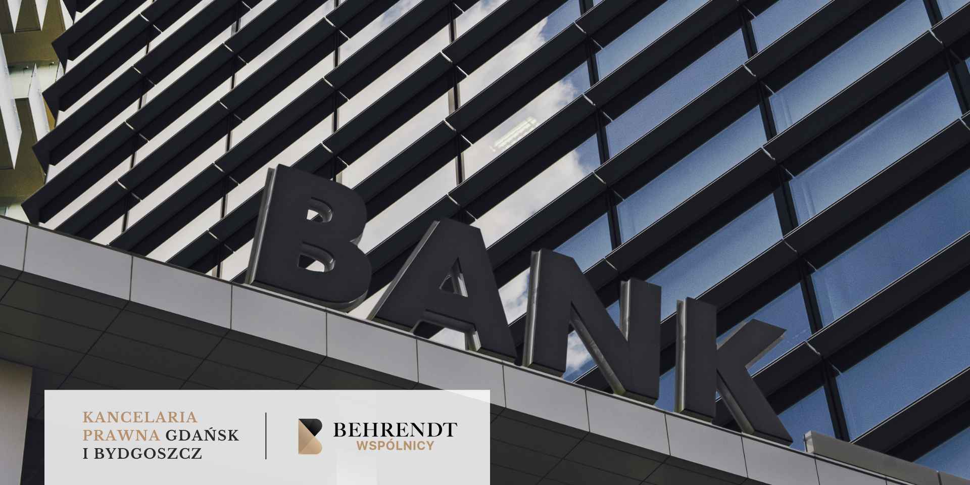 Wejście do budynku banku