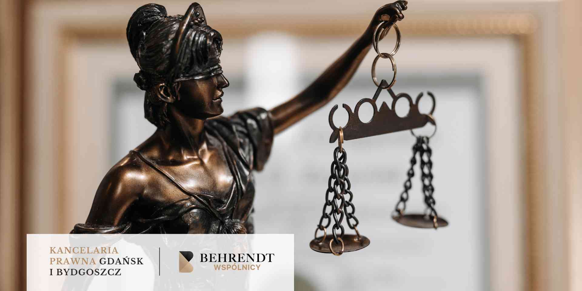 Posąg Temidy trzymającej wagę sprawiedliwości – symbol walki frankowiczów o unieważnienie umowy kredytu.